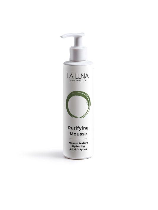 La Luna Purifying Mousse – Lightweight Foaming Cleanser | Hydrating & Purifying | Removes Impurities & Excess Sebum | Infused with Aloe Juice, Berry & Plant Extracts | Suitable for All Skin Types
