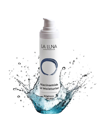 La Luna Niacinamide Gel Moisturiser – Lightweight Hydrating Face Gel with 5% Niacinamide (Vitamin B3) to Brighten Skin, Even Out Skin Tone, and Reduce Pigmentation. Infused with Ginkgo Leaf Extract and Algin for a Smooth, Radiant Complexion. Vegan, Gluten-Free, Nut-Free, and Suitable for All Skin Types.
