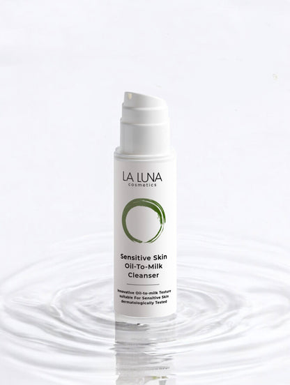 La Luna Sensitive Skin Oil-To-Milk Cleanser – Gentle 2-in-1 Face Cleanser with Sunflower Oil, Chamomile & Sea Buckthorn for Sensitive Skin.
